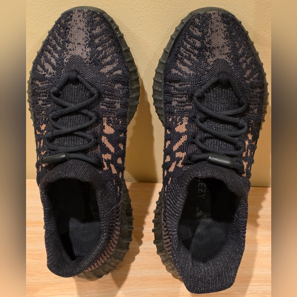 Size 8 Yeezy 350 Boost V2 "Slate Carbon" Sneakers By Adidas Women Black